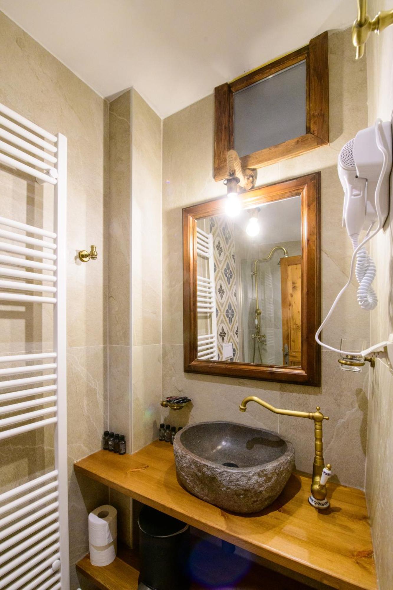 Agios Germanos Hotel Kültér fotó