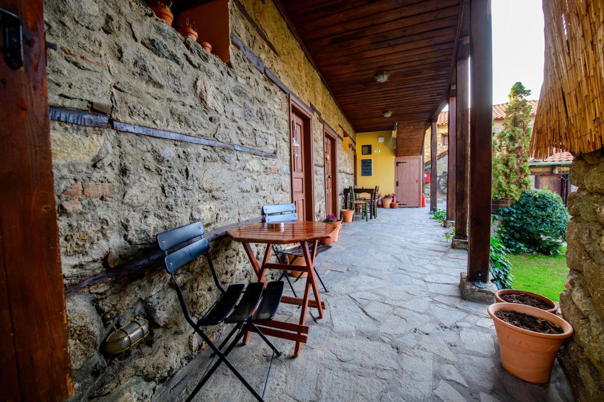 Agios Germanos Hotel Kültér fotó