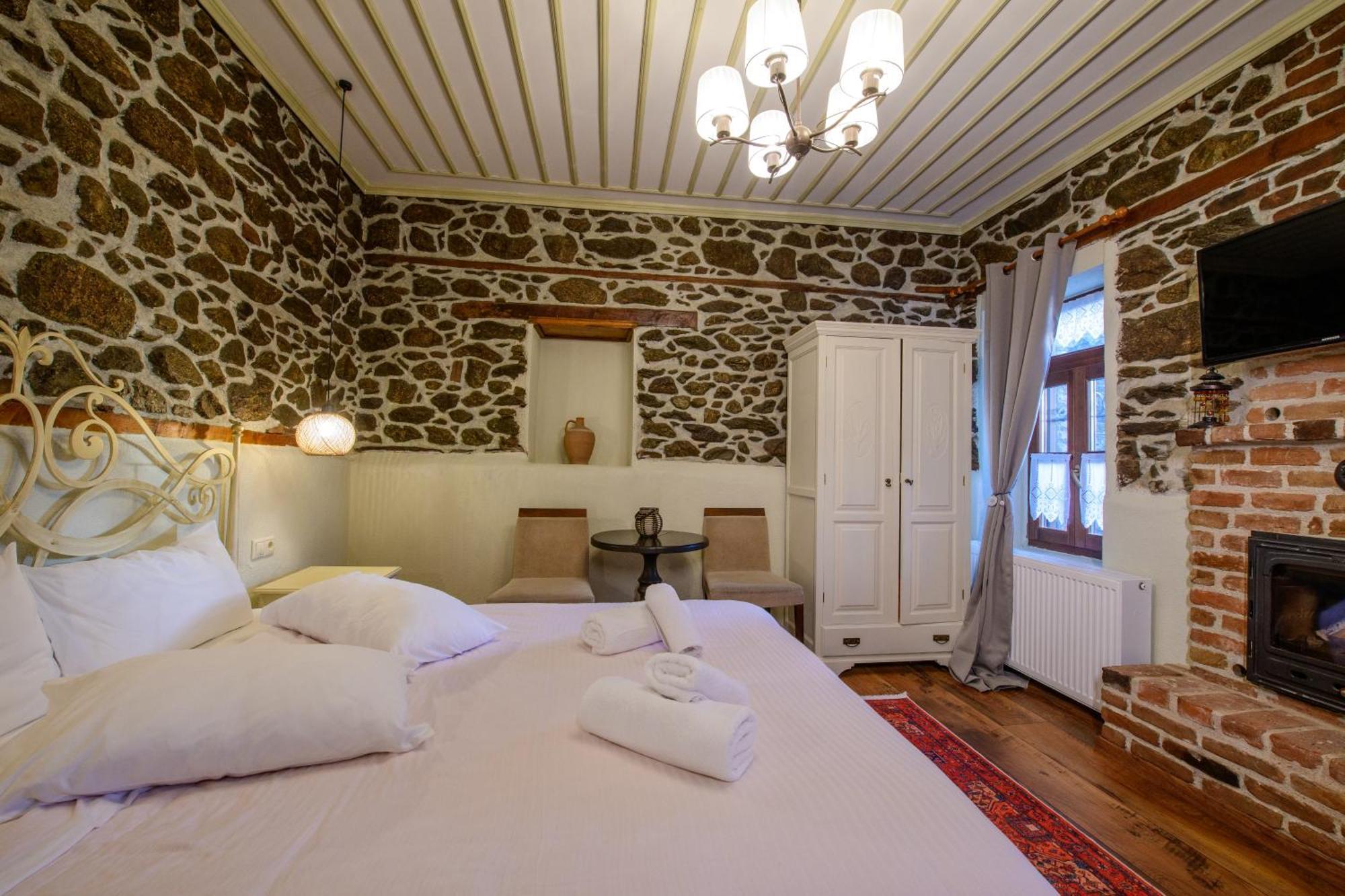 Agios Germanos Hotel Kültér fotó