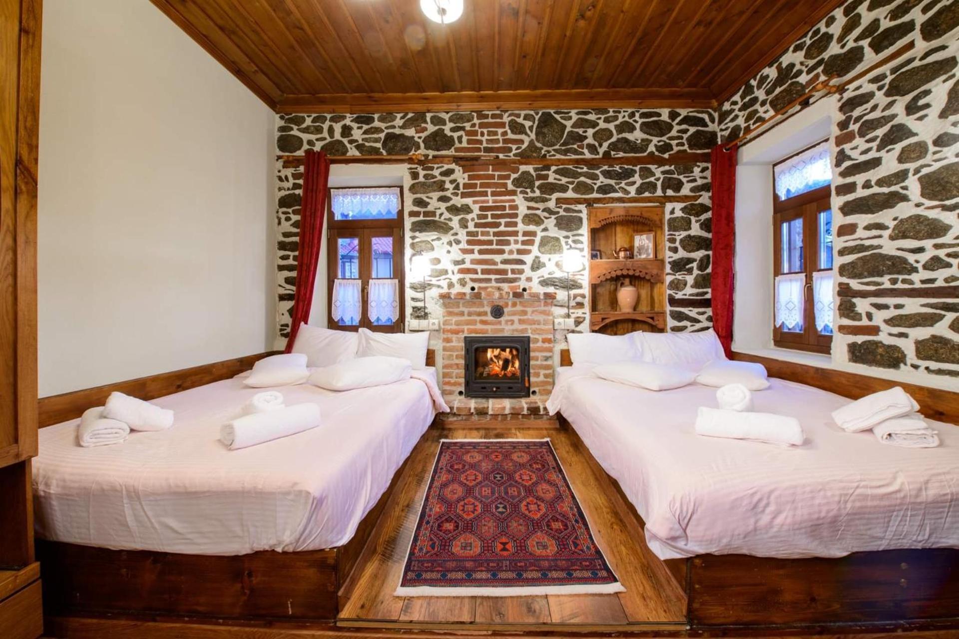 Agios Germanos Hotel Kültér fotó